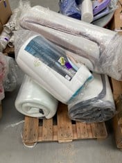 4 X VARIETY OF MATTRESSES OF DIFFERENT SIZES AND MODELS INCLUDING CECOTEC FLOW PUREVITAL 1900 MATTRESS MEASURING 135 X 190 (MAY BE BROKEN OR DIRTY).