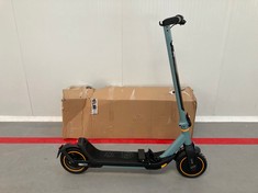 ELECTRIC SCOOTER CECOTEC BONGO 500W.