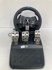 LOGITECH G923 STEERING WHEEL AND PEDALS FOR XBOX ONE AND PC .