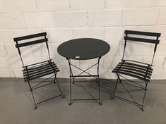 GARDEN SET CONSISTING OF TABLE AND 2 CHAIRS BLACK COLOUR (GRATED TABLE).