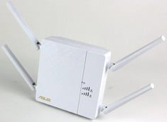 ASUS 5X ITEMS TO INCLUDE 5 WIFI REPEATER AC2600 ROUTER WIFI ACCESSORY IN WHITE. (WITH BOX). (SEALED UNIT). [JPTC71042]