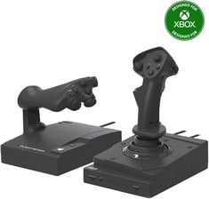 HORI FLIGHTSTICK GAMING ACCESSORY (ORIGINAL RRP - £201.35) IN BLACK. (WITH BOX) [JPTC70998]