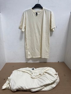 QTY OF AS COLOUR STAPLE T-SHIRTS IN CREAM UK SIZE S: LOCATION - B7