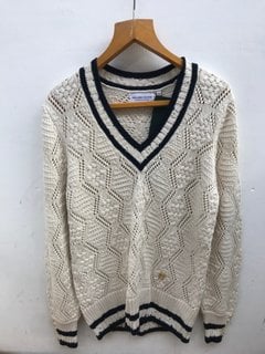 HOLLAND COOPER HARVARD V-NECK KNIT JUMPER IN NATURAL - UK L - RRP £129.99: LOCATION - C15