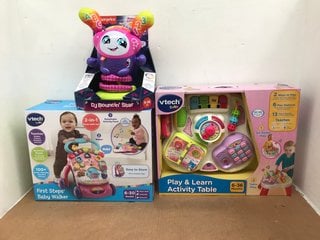 3 X ASSORTED BABY ITEMS TO INCLUDE VTECH BABY FIRST STEPS BABY WALKER: LOCATION - D13