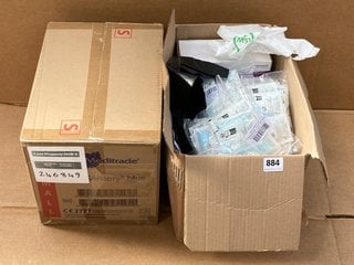 QTY OF ASSORTED MEDICAL ITEMS TO INCLUDE BOX OF MEDITRADE NITRILE SENSORY EXAMINATION GLOVES IN BLUE - SIZE S: LOCATION - D8