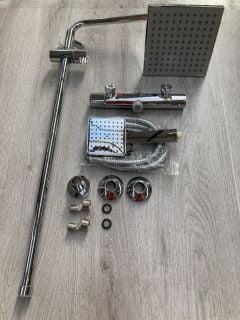 THERMOSTATIC BAR SHOWER VALVE IN CHROME WITH RISER RAIL, SQUARE FIXED SHOWER HEAD, HANDSET & HOSE - RRP £655: LOCATION - RACKING 2