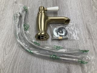 TRADITIONAL LEVER ACTION MONO BASIN MIXER TAP IN BRUSHED BRASS - RRP £245: LOCATION - RACKING 2