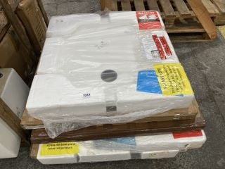 (COLLECTION ONLY) PALLET OF ASSORTED SHOWER TRAYS TO INCLUDE 1000 X 700MM SHOWER TRAY - RRP £900: LOCATION - C8