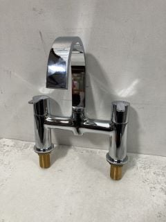 DECK MOUNTED BATH FILLER IN CHROME WITH SWIVEL SPOUT - RRP £301: LOCATION - RACKING 1