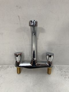 2TH DECK MOUNTED KITCHEN MIXER IN CHROME WITH SWIVEL SPOUT - RRP £165: LOCATION - RACKING 1