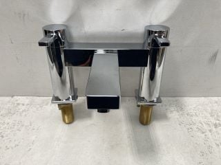 DECK MOUNTED BATH FILLER IN CHROME - RRP £295: LOCATION - RACKING 1