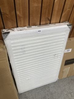 MILANO PANEL PLUS COMPACT RADIATOR 900 X 600MM - RRP £199: LOCATION - D3