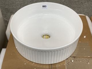 370MM DIAM CERAMIC VESSEL BASIN - RRP £235: LOCATION - D3