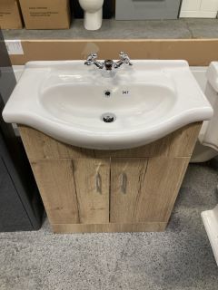 (COLLECTION ONLY) FLOOR STANDING 2 DOOR SEMI RECESSED SINK UNIT IN GLADSTONE OAK WITH A 650 X 440MM 1TH CERAMIC BASIN COMPLETE WITH A TRADITIONAL CROSSHEAD MONO BASIN MIXER TAP & CHROME SPRUNG WASTE