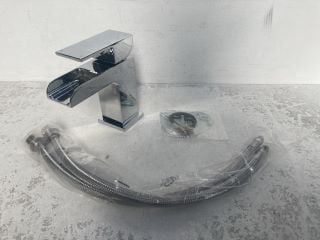 WATERFALL SPOUT MONO BASIN MIXER TAP - RRP £195: LOCATION - RACKING 2