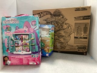 3 X CHILDRENS TOYS TO INCLUDE HOT WHEELS HW ULTIMATE GARAGE & DREAMWORKS GABBY'S DOLLHOUSE: LOCATION - WH6