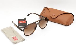 RAYBAN UNISEX SUNGLASSES WITH HAVANA FRAME - MODEL ORB4376 - RRP £130: LOCATION - BOOTH