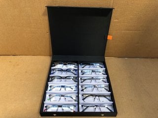 AVANTI 12 PACK OF GLASSES TO INCLUDE AVANTI GREEN AND GREY THIN FRAME GLASSES: LOCATION - G9