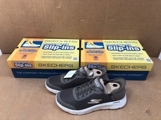 2 X SKETCHERS HANDS-FREE GO WALK FLEX TRAINERS IN BROWN UK SIZE 10: LOCATION - G10