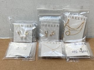 QTY OF ASSORTED ORELIA JEWELLERY ITEMS TO INCLUDE GOLD PLATED HOOP & STAR EARRINGS: LOCATION - F8