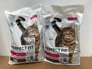 2X 7KG BAGS OF PERFECT FIT RICH IN FRESH SALMON DRY CAT FOOD - BBE 26.10.25: LOCATION - F8