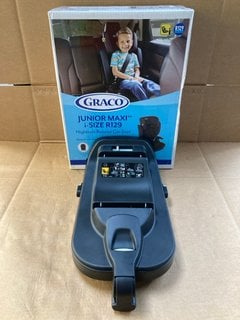 GRACO JUNIOR MAXI I-SIZE R129 HIGHBACK BOOSTER CAR SEAT IN MIDNIGHT TO INCLUDE MAXI-COSI CABRIOFIX I-SIZE BASE IN BLACK: LOCATION - F2