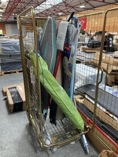 CAGE OF ASSORTED ITEMS TO INCLUDE JOSEPH JOSEPH IRONING BOARD (CAGE NOT INCLUDED): LOCATION - B5