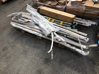 PALLET OF ASSORTED ITEMS TO INCLUDE JOHN LEWIS & PARTNERS BLACKOUT ROLLER BLIND IN FOREST DINOSAURS MULTI: LOCATION - A5 (KERBSIDE PALLET DELIVERY)