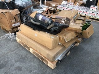 PALLET OF ASSORTED ITEMS TO INCLUDE RUSSELL HOBBS ATHENA2 VACUUM CLEANER: LOCATION - A6 (KERBSIDE PALLET DELIVERY)