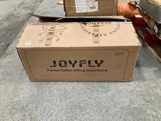 JOYFLY GAMING CHAIR IN BLACK: LOCATION - B2