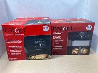 2 X INSTANT AIR FRYERS TO INCLUDE VORTEX PLUS AIR FRYER AND VORTEX PLUS VERSAZONE AIR FRYER: LOCATION - AR4