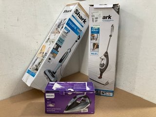 3 X ASSORTED ITEMS TO INCLUDE SHARKS6005UK STEAM MOP: LOCATION - AR6