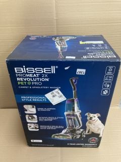 BISSELL PROHEAT 2 X REVOLUTION PET PRO CARPET & UPHOLSTERY WASHER - RRP £329.99: LOCATION - AR18