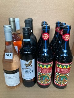 12 X ASSORTED BOTTLES OF WINE TO INCLUDE PAYS DOG ROSE 12.5% VOL 750ML (WE OPERATE A CHALLENGE 25 POLICY. 18+ ID MAY BE REQUIRED UPON COLLECTION/DELIVERY, E.G. A VALID PASSPORT OR PHOTO DRIVING LICEN