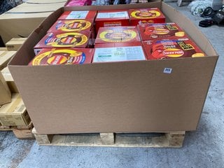 PALLET OF WALKERS 20 PACK MULTI FLAVOUR CRISPS ( B.B DATE 29.6.2024 ): LOCATION - B6 (KERBSIDE PALLET DELIVERY)