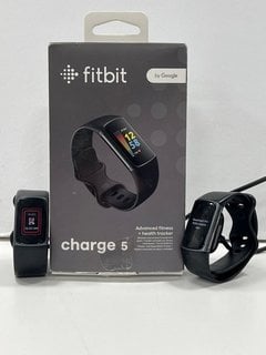 FITBIT CHARGE 5 HEALTH & FITNESS TRACKER IN GRAPHITE/BLACK: MODEL NO FB421 (WITH CHARGING CABLES) [JPTM125518]