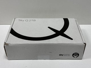 SKY Q 2TB TV STREAMING BOX IN BLACK: MODEL NO ES240 (WITH BOX) [JPTM125326]