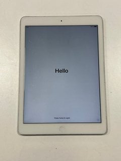 APPLE IPAD AIR 32 GB TABLET WITH WIFI IN SILVER: MODEL NO A1474 (UNIT ONLY) [JPTM125288]