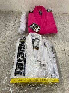 2 X ASSORTED TATAMI CHILDRENS FIGHTWEAR FULL SETS IN HOT PINK AND WHITE (NOT SIZED): LOCATION - E5