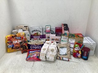 QTY OF ASSORTED CONSUMABLE ITEMS TO INCLUDE WHOLE FOOD EARTH MEDJOUL/MEDJOOL DATES 500G BB: 08/24 (SOME ITEMS MAY BE PAST SELL BY): LOCATION - E2