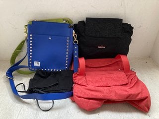 5 X ASSORTED JULIEN MACDONALD AND KIPLING SHOULDER BAGS IN VARIOUS COLOURS AND SIZES: LOCATION - H5