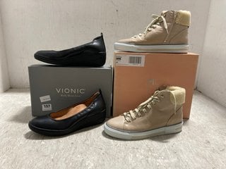 MODA IN PELLE ANNIIA LEATHER SHEARLING COLLAR HIGH TOPS IN CREAM SIZE: 40 EU TO INCLUDE VIONIC LEATHER WEDGE SLIP ON SHOES IN BLACK SIZE: 6: LOCATION - H11