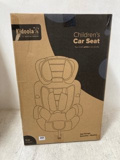 KIDOOLA CHILDRENS HIGH BACK CAR SEAT: LOCATION - H17