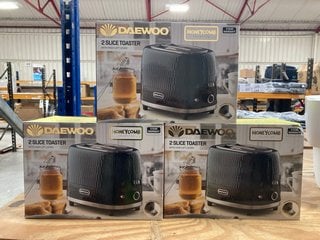 3 X DAEWOO HONEYCOMB COLLECTION 2 SLICE TOASTERS: LOCATION - G12