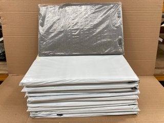 QTY OF STORAGE BAGS IN GREY: LOCATION - F3