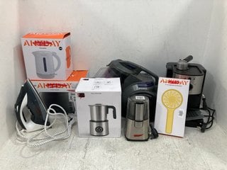 QTY OF ASSORTED JOHN LEWIS AND PARTNERS HOUSEHOLD ITEMS TO INCLUDE MILK FROTHER , STAINLESS STEEL COFFEE MACHINE: LOCATION - F7