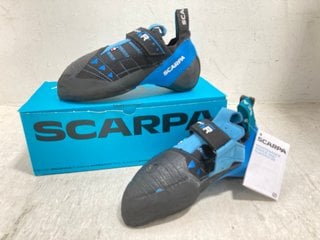 SCARPA INSTINCT VSR VELCRO STRAP ROCK CLIMBING SHOES IN BLACK - AZURE SIZE: 8 - RRP £169: LOCATION - E1