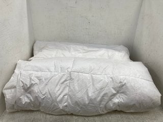 JOHN LEWIS AND PARTNERS BED DUVET IN WHITE (NOT SIZED): LOCATION - F10