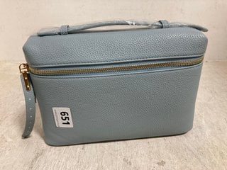 SMALL LEATHER COSMETIC BAG IN PALE BLUE: LOCATION - G0